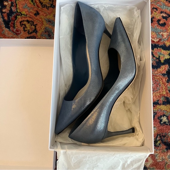Christian Dior Heels - Picture 1 of 8
